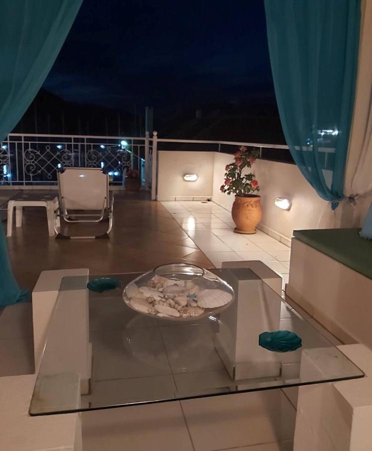 Sea Breeze Apartment Сами Екстериор снимка